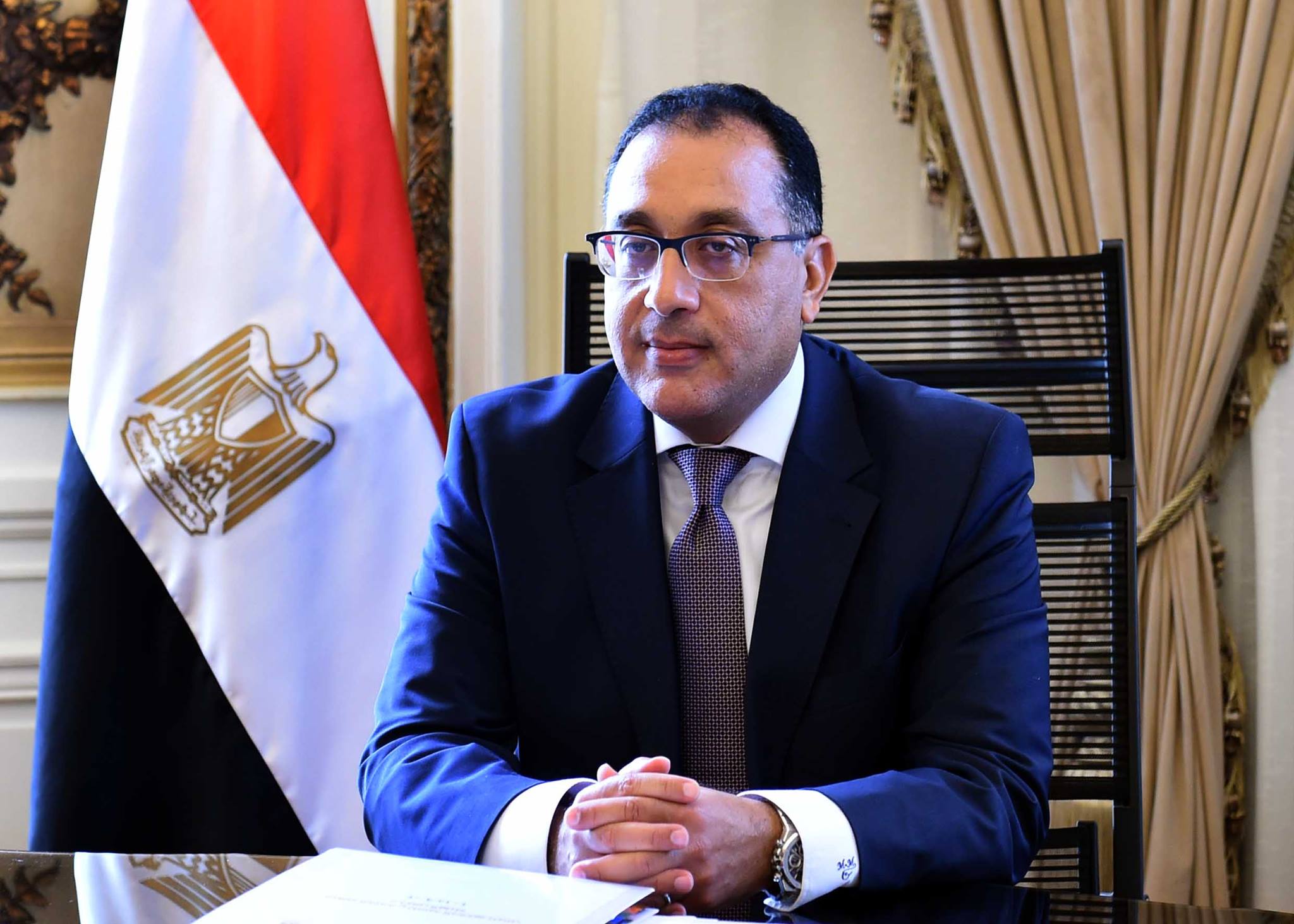 مدبولي: مصر تعاقدت على شحنات وقود لإنهاء انقطاع الكهرباء