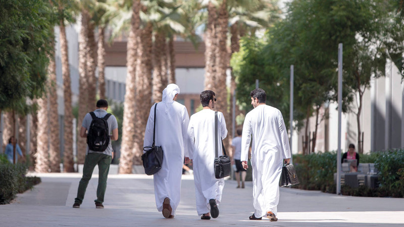 منح ومقاعد للأردنيين في الجامعات الإماراتية قريبًا