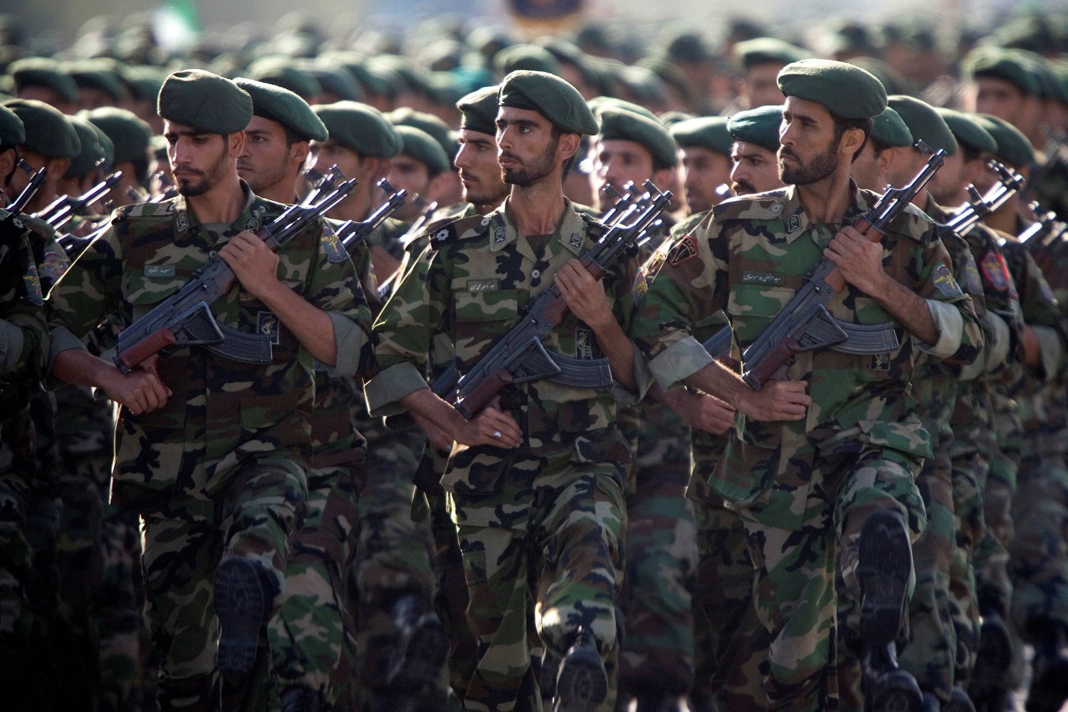 كندا تصنّف الحرس الثوري الإيراني منظمة إرهابية