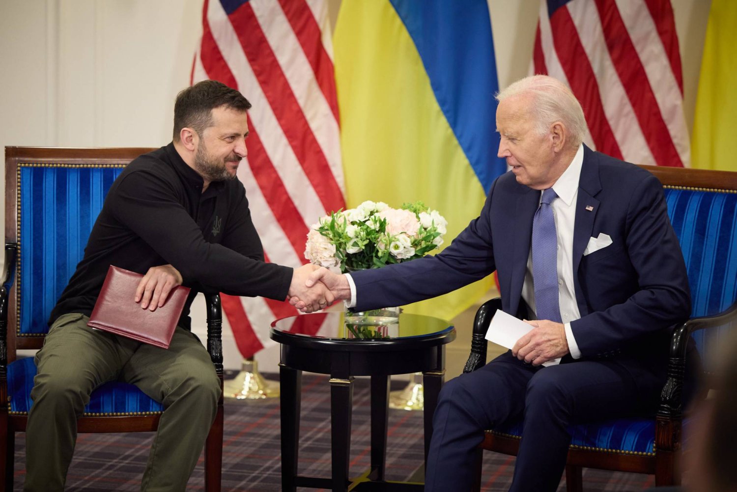 أميركا تتعهد بدعم أوكرانيا لعشر سنوات 