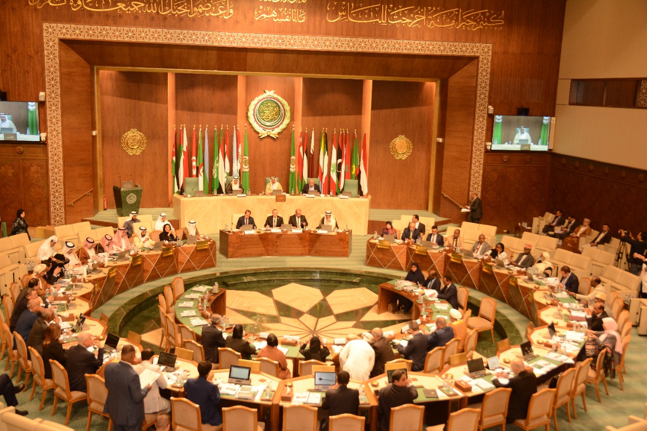 البرلمان العربي يدعو للانخراط في منظومة التكنولوجيا والابتكار