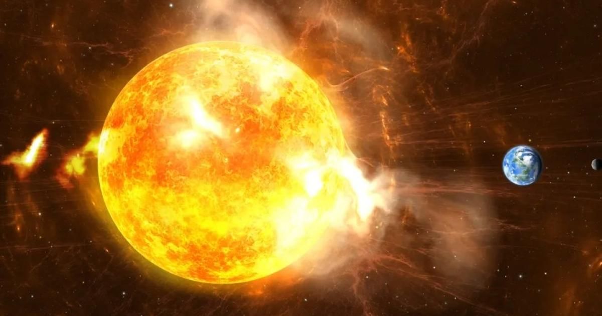 علماء يرصدون 5 توهجات قوية على الشمس يوليو الجاري