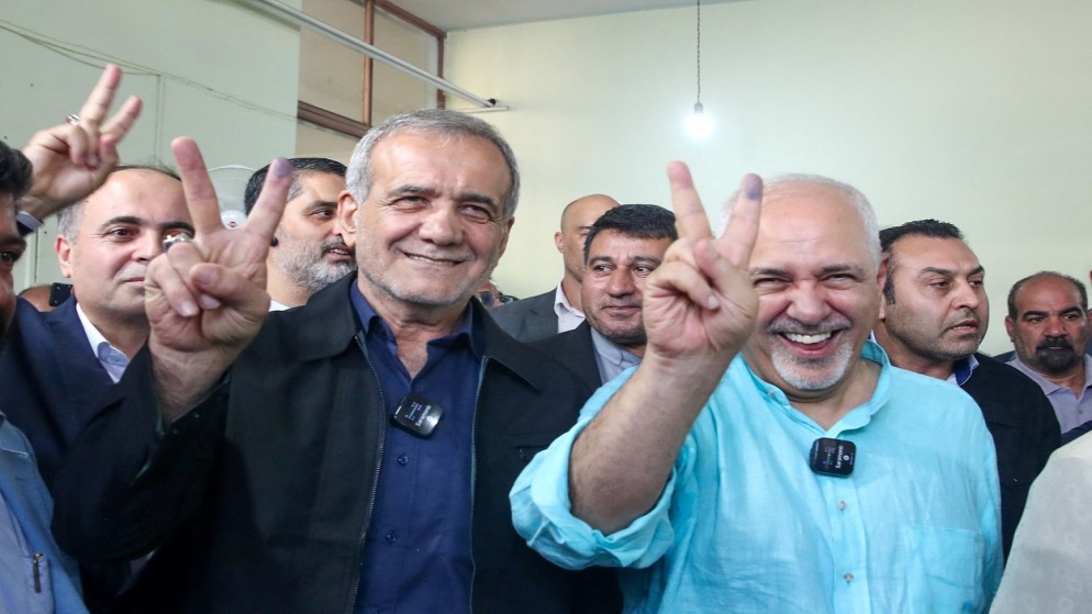 مسعود بزشكيان يفوز بانتخابات الرئاسة الإيرانية