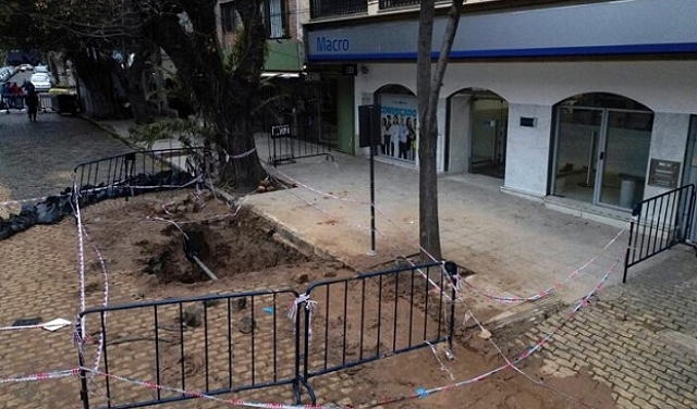 Coincidence Reveals “Heist of the Century”: Tunnel Leads to Bank in Argentina | A mixture