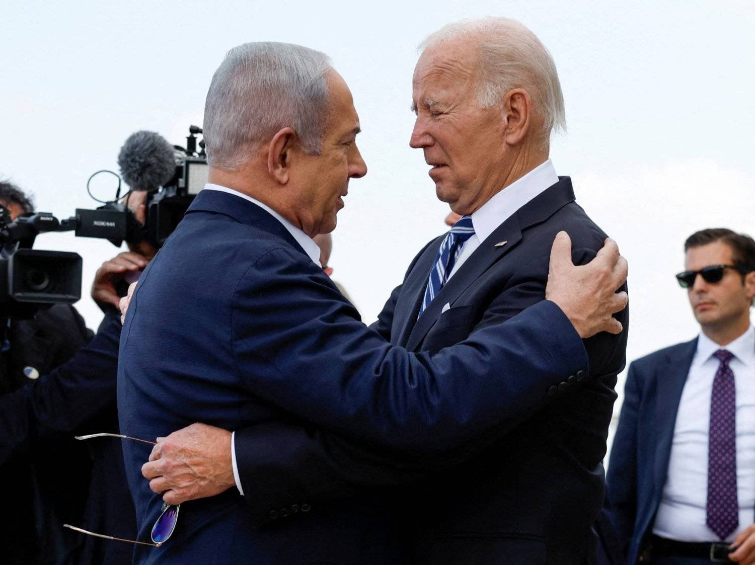 بايدن ونتنياهو يبحثان نشر قوات عسكرية جديدة لحماية إسرائيل