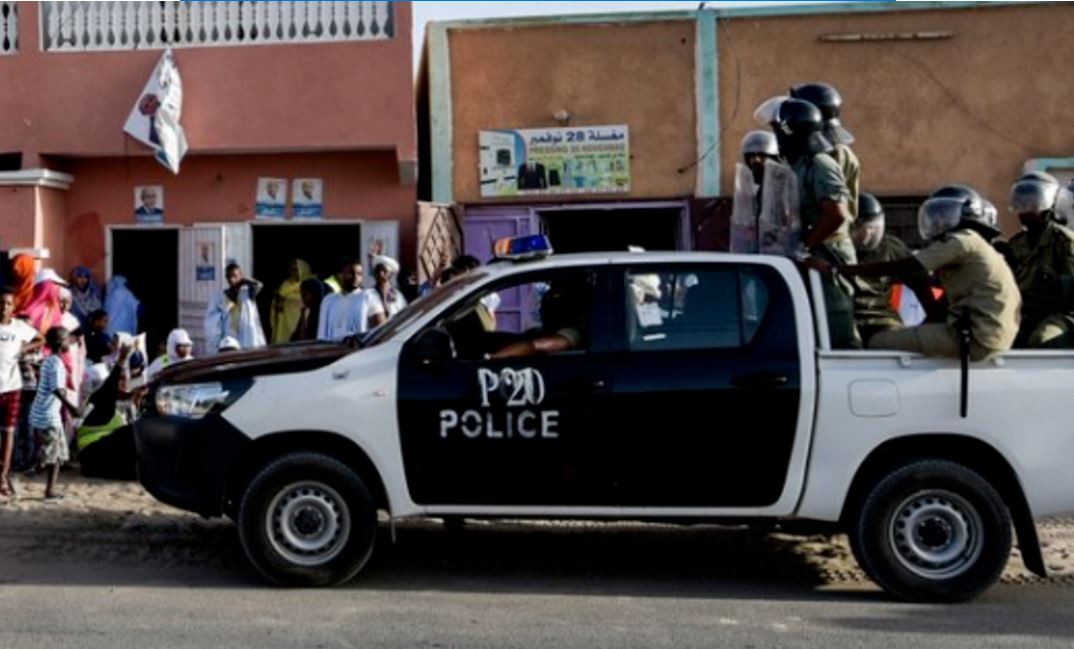 وفاة 3 متظاهرين وإصابة رجلي أمن على خلفية أعمال شغب بموريتانيا