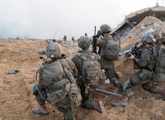 إصابة 10 جنود إسرائيليين في معارك غزة 