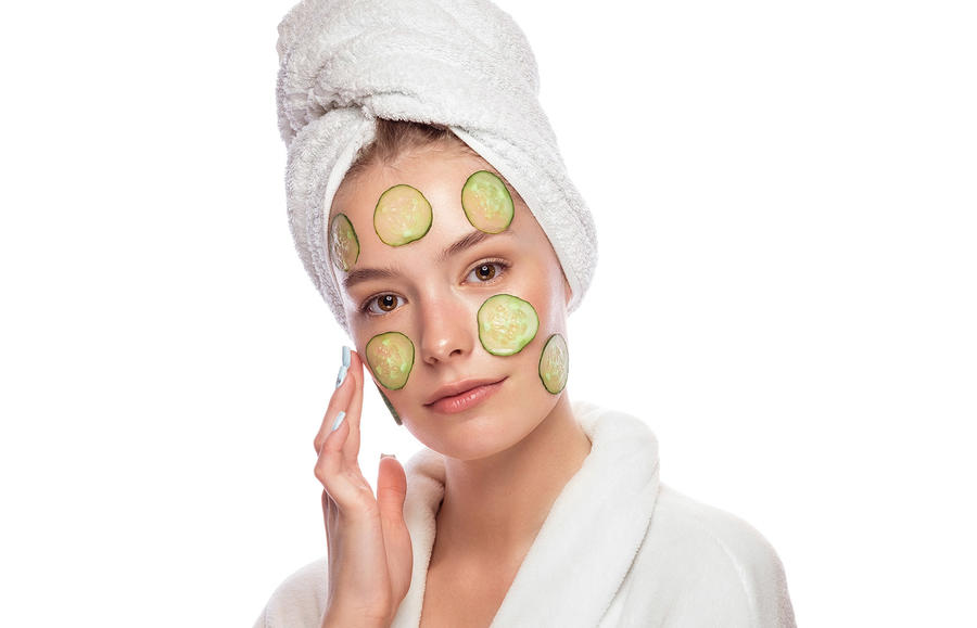 Benefits of frozen cucumber for the face before bed |  The other half