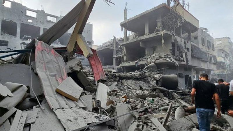 9 شهداء في قصف للاحتلال استهدف منزلين في مخيم البريج
