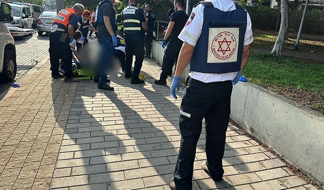 قتيلان إسرائيليان وإصابات بعملية طعن قرب تل أبيب محدث