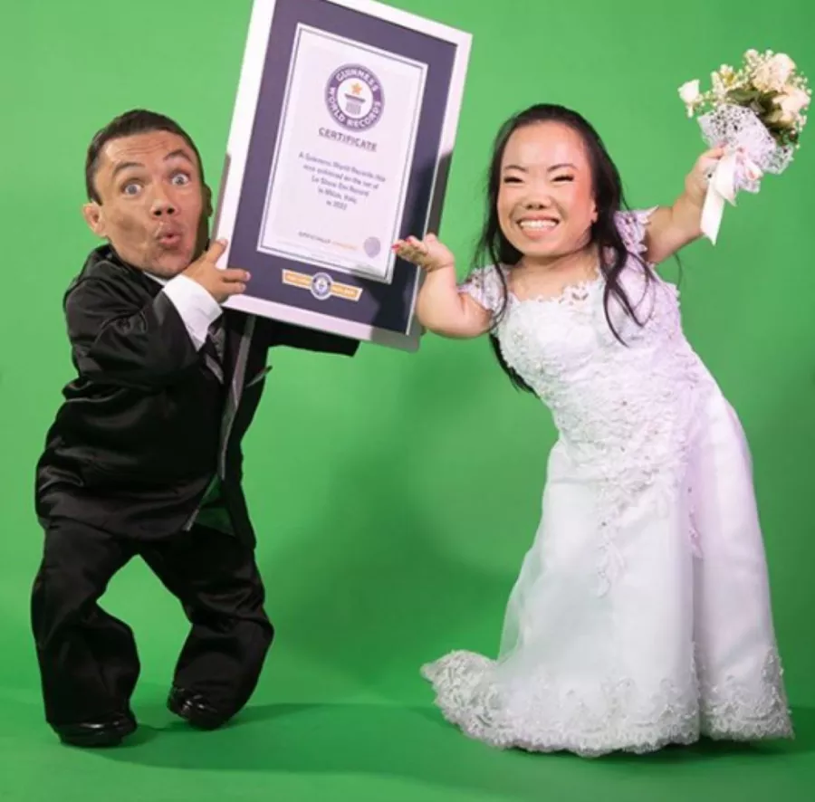 غينيس تحتفل بأقصر زوجين في العالم