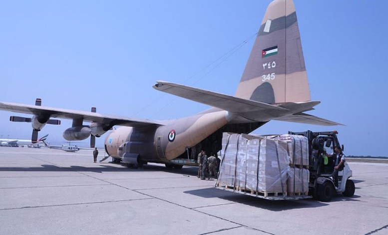 الجيش يرسل طائرة مساعدات طبية وإغاثية للبنان 