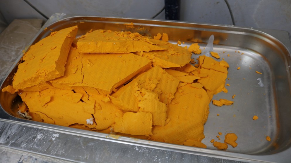 خبراء يقدرون كمية الكعكة الصفراء بـ 41 ألف طن وسط الأردن