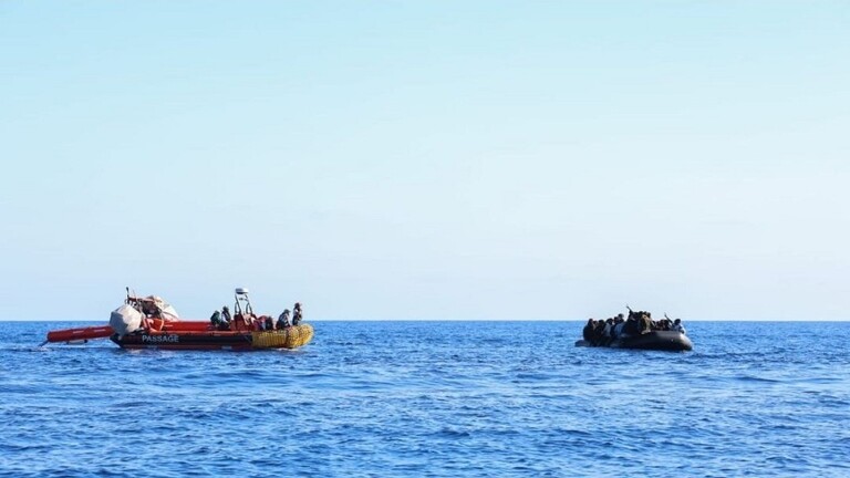 انتشال 11 جثة وإنقاذ 160 شخصاً قبالة سواحل ليبيا