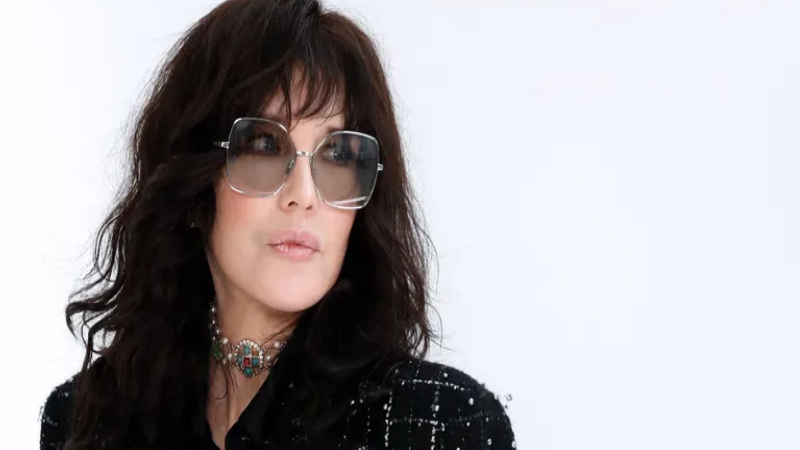 La France poursuit Isabelle Adjani pour fraude fiscale et blanchiment d’argent |  Mélanger